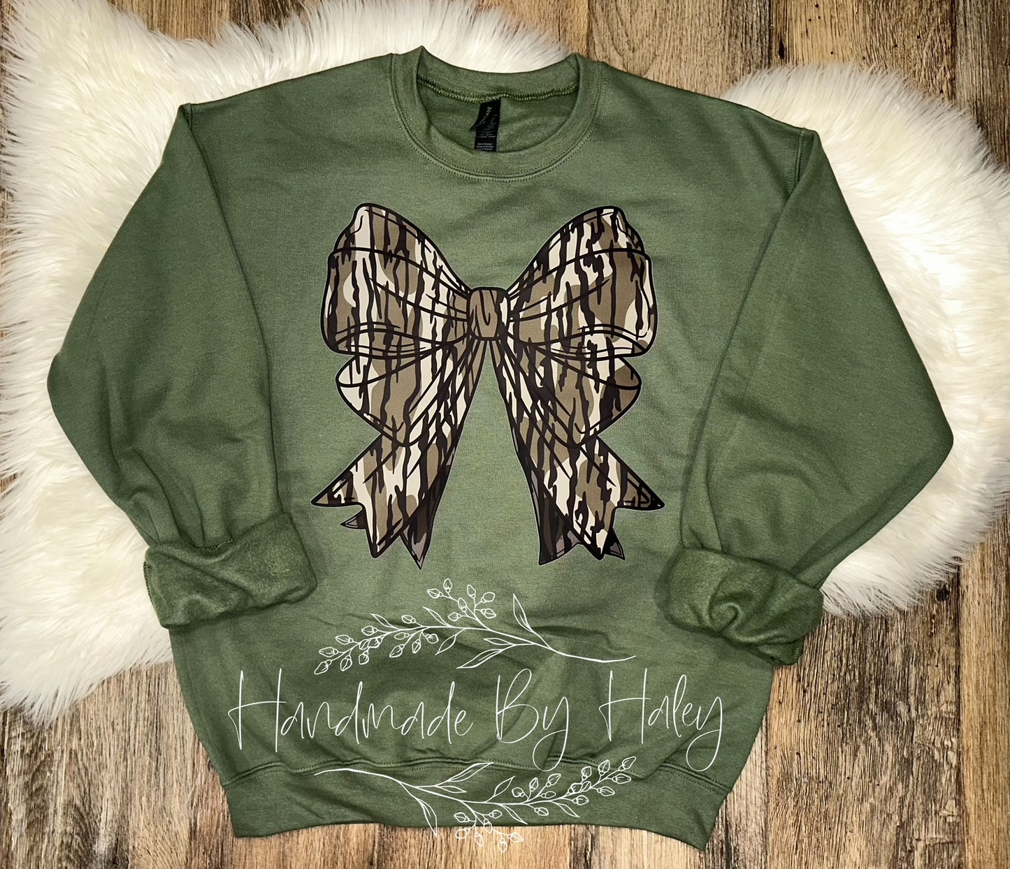 Camo Bow Crewneck