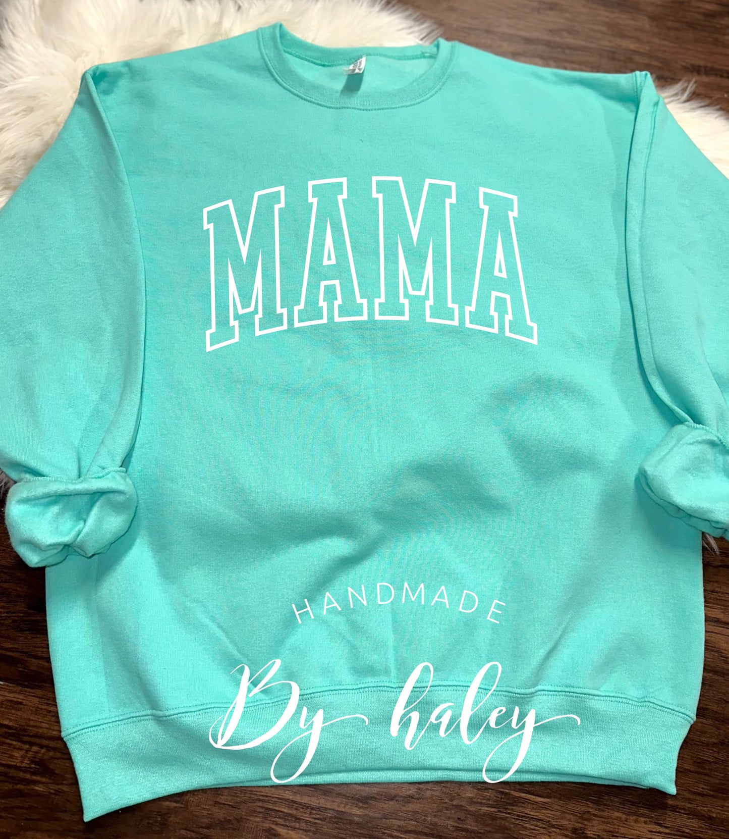 Mama Crewneck