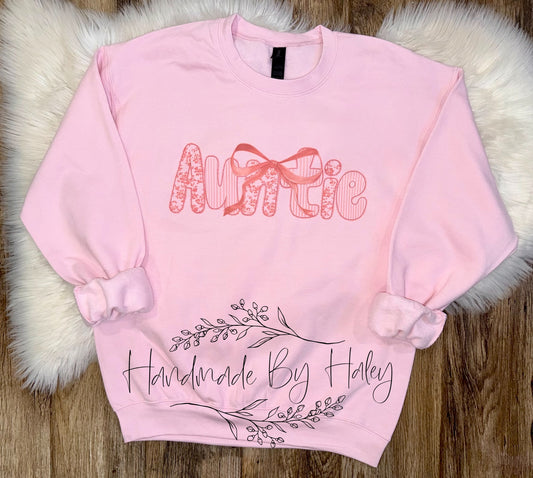 Coquette Auntie Crewneck