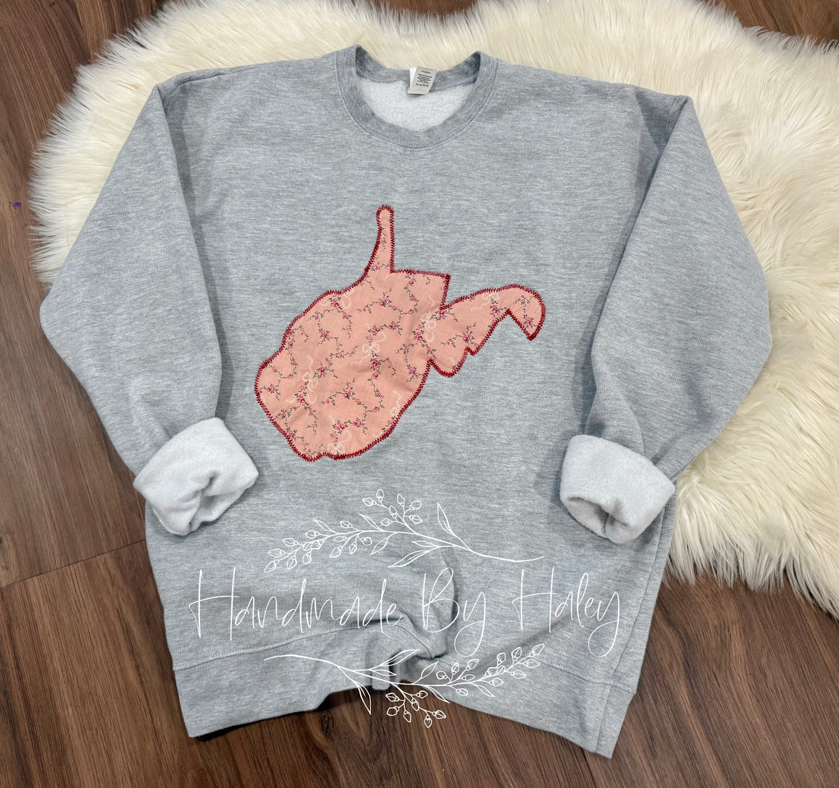 Medium Quilted West Virginia Crewneck