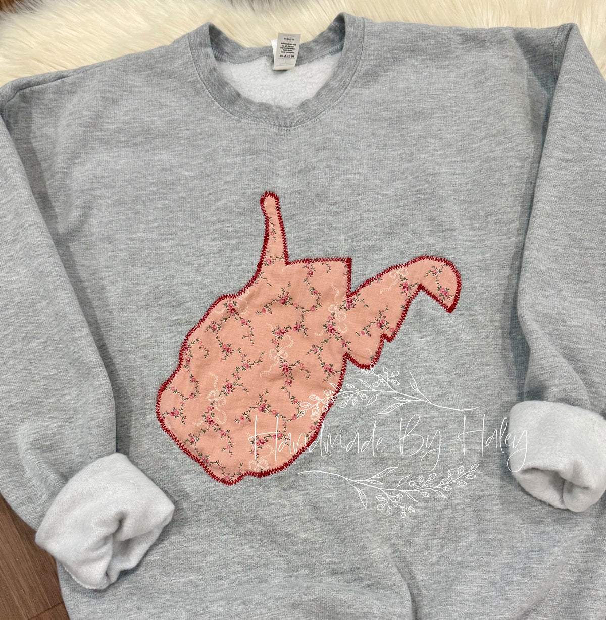 Medium Quilted West Virginia Crewneck