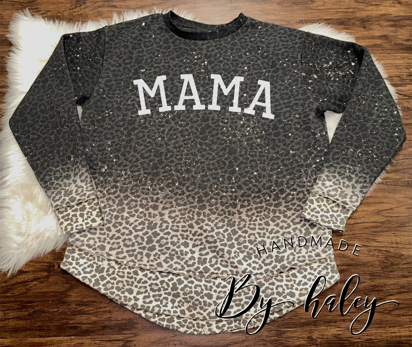 Bleached leopard crewneck