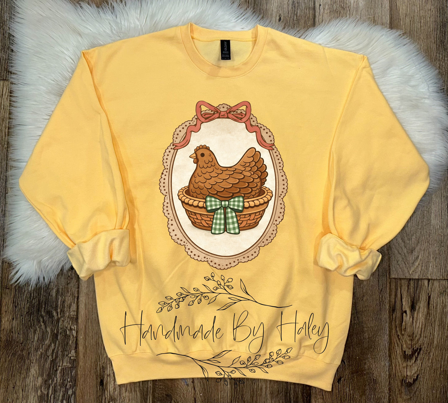 Hen Basket Crewneck